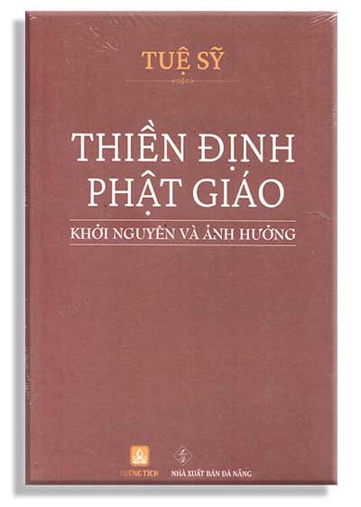 <h2><strong><span style="color: #800000;">Thiền Định Phật Giáo - Khởi Nguyên Và Ảnh Hưởng</span></strong></h2> Tác giả Tuệ Sỹ - 415 trang NXB Đà Nẵng -Tái bản 2023 Trích lời Tựa ... Tập sách này nguyên là phần tổng luận cho chương VIII của luận <em>Câu-xá</em> thuyết minh về <em>định </em><em>(</em><em>Sam</em><em>a</em><em>pattinirde</em><em>s</em><em>a</em>), nay tách riêng thành một tác phẩm độc lập, với những bố sung cần thiết. Sách được phân làm hai phần: Phần 1, gồm các chương về nguồn gốc của thiền cùng với những ảnh hường hỗ tương của nó từ các hệ tôn giáo khác nhau. Phần II, gồm các chương dẫn và dịch từ các Kinh và Luận nói về các đẳng cấp tu tập, từ căn bản <em>thiền</em> cho đến các <em>đẳng chí.</em> Tuy được biên soạn thành một tác phẩm độc lập, nhưng phạm vi của vấn đề rất rộng, dược nghiên cứu với nhiều công trình của các học giả Phật giáo phương Tây và Nhật Bản. Số lượng các tác phẩm liên hệ khá đồ sộ, Trong khoảng không gian và thời gian rộng lớn và lâu dài, thiền Phật giáo đã có những phát triển và biến đổi trong những sinh hoạt đa dạng của xã hội. Từ đó thiền Phật giáo cung cấp cho chúng ta nhận thức, trong phạm vi chân lý thường nghiệm hay hiện thực xã hội, rằng ý thức con người với khả năng tư duy của nó, từ trình độ đơn giản nhất cho đến phức tạp nhất như được thấy trong thời hiện đại. Chính ý thức ấy đã dẫn đạo lịch sử xã hội loài người tiến hóa như thế nào, nhắm đến mục đích cứu cánh nào... Nói một cách cụ thế, sự phát triển và biến đổi của thiền Phật giáo trong lịch sử Trung Hoa cổ đại, được thực hành trong các tông phái như Hoa Nghiêm, Thiên Thai, Tịnh Độ và Thiền tông, song song với các phương pháp tu dưỡng của Đạo giáo, cùng với các ứng dụng trong kỷ thuật luyện công, luyện khí của các phái võ như Võ Đang và Thiếu Lâm. Lịch sử phát triển và biến đổi <em>Thiền</em> như vậy cũng là một chương quan trọng, <span style="color: #333399;"><strong>Cùng Tác giả</strong>: <a style="color: #333399;" href="https://nhasachphatgiao.com/tac-gia-tac-pham/tue-sy/dai-cuong-thien-quan-tue-sy/" target="_blank" rel="noopener"><strong>Đại cương Thiền quán (</strong></a></span><strong>Hết Hàng)</strong> thien dinh phat giao Thiền Định Phật Giáo